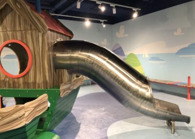 Mini Tunnelrutsche aus Metall