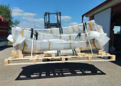 7. Packaging and shipping of embankment curved slides