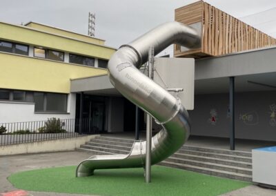 8. instalace tobogánu přesně dle zadání